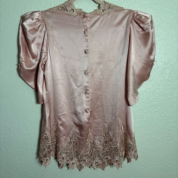 Vintage Capriccio Blush Pink 100% Silk Charmeuse Blouse Sz 10 Embroidered Lace - Picture 3 of 14